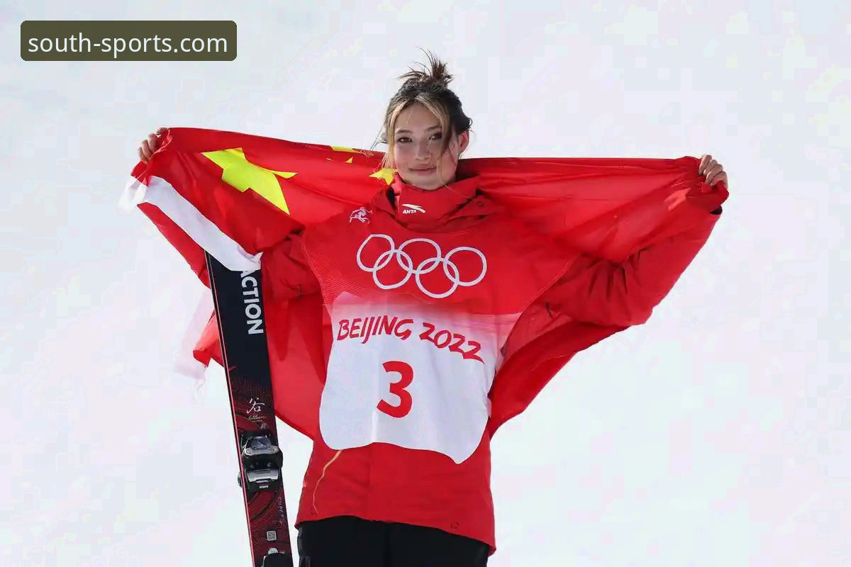 jn江南体育官网看比赛 谷爱凌米兰卫冕创纪录,江南体育官网见证“绝不停步”宣言